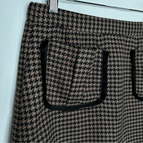 NKN Nekane Brown and Black Houndstooth Pocketed Ruffle Tweed Mini Skirt Sz L - Picture 3 of 13